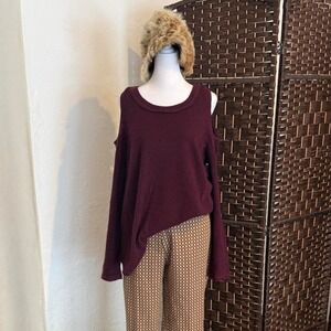 AQUA 100% Cashmere Open Shoulder Sweater Burgundy Wine Red Size Large